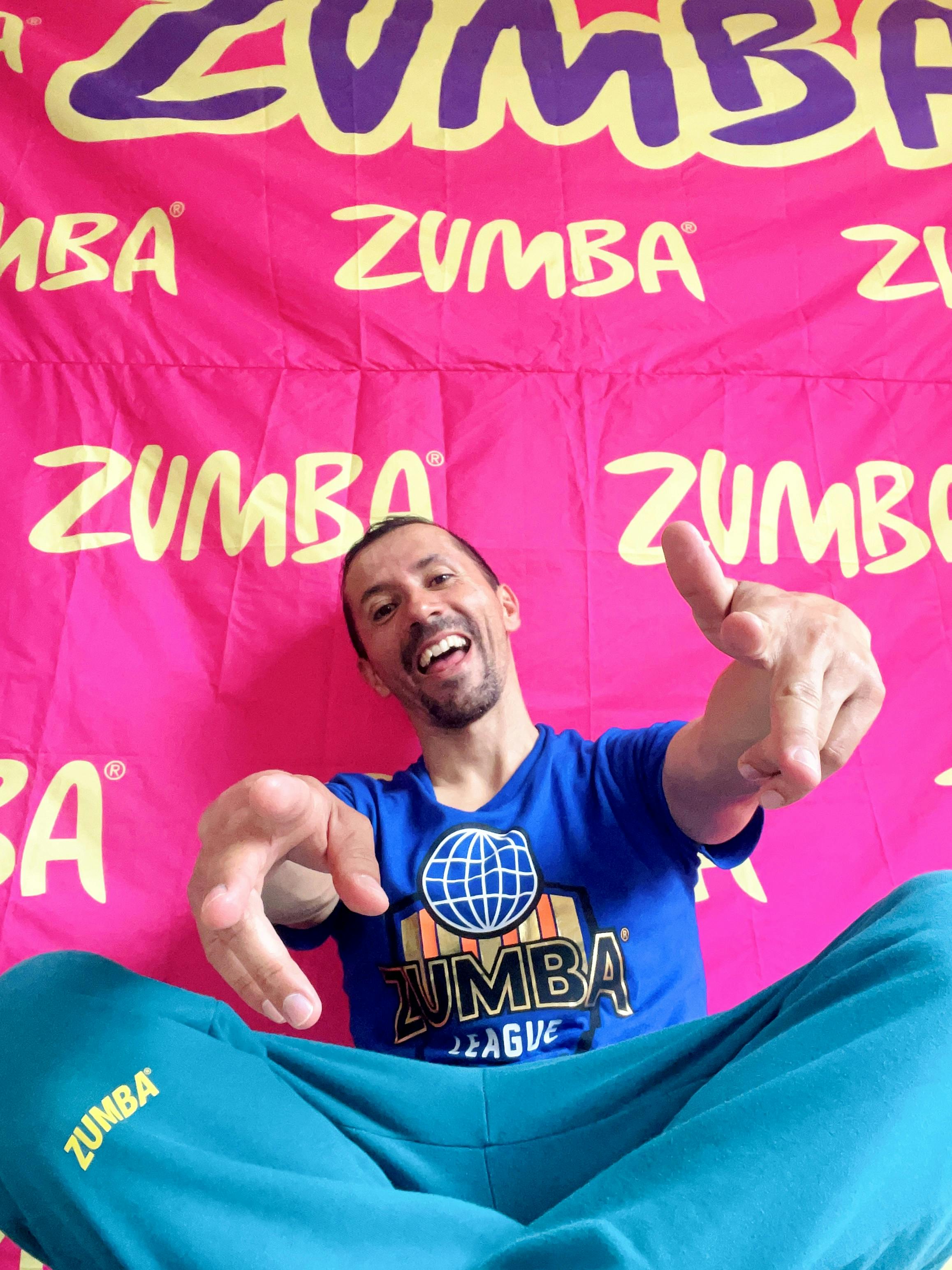 Zumba - Ditch the Workout, Join the Party, image size:2315x3087